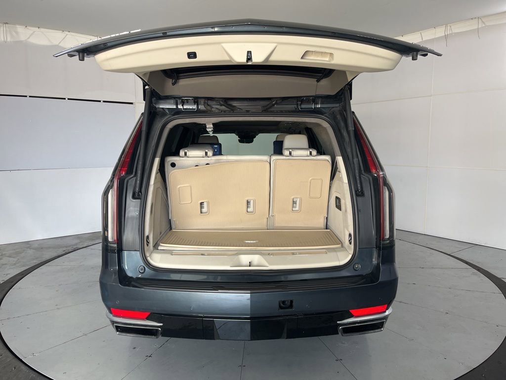 Used 2021 Cadillac Escalade Premium Luxury Platinum AWD/4WD image 12