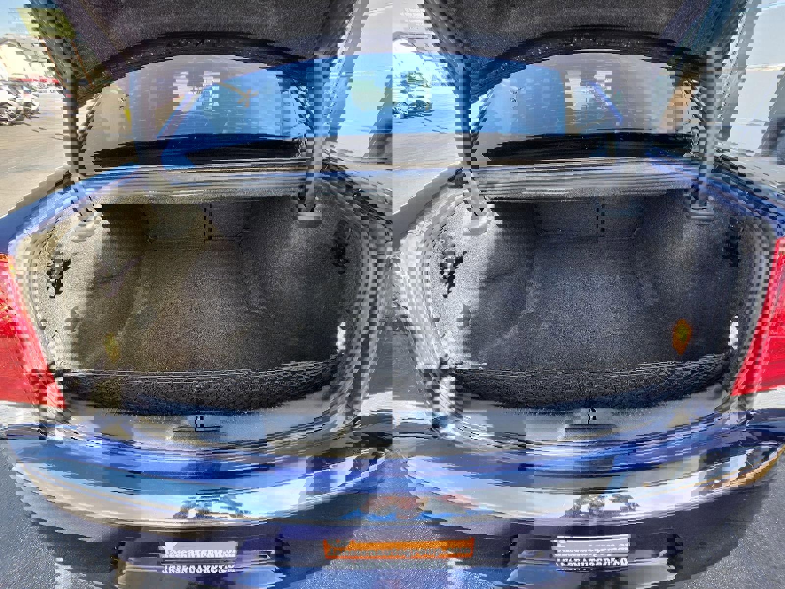 Used 2016 Chrysler 300 Limited image 13