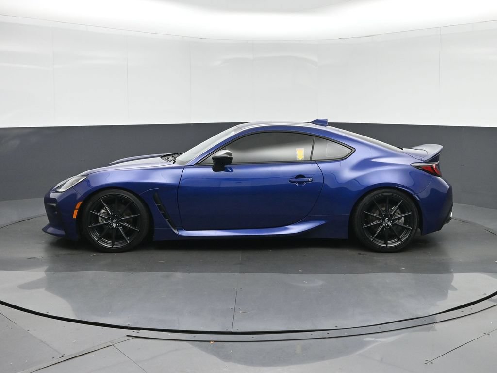 Used 2022 Toyota GR86 Premium RWD image 4