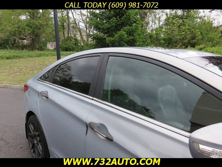 Used 2011 Hyundai Sonata Limited w/ Navigation Pkg 5 FWD image 22