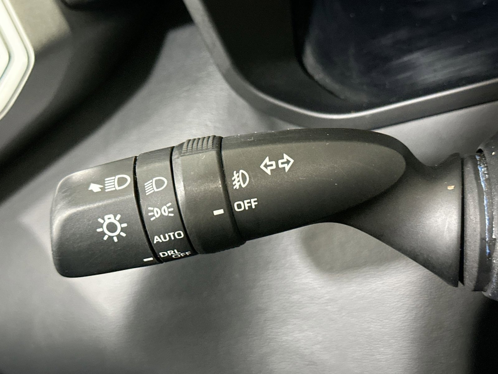 Used 2023 Toyota Tundra Platinum image 28