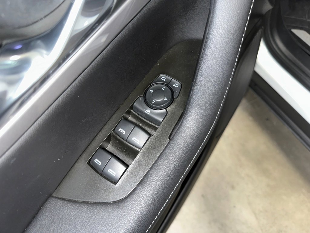 Certified 2024 Chevrolet Blazer LT w/ Convenience Package image 5