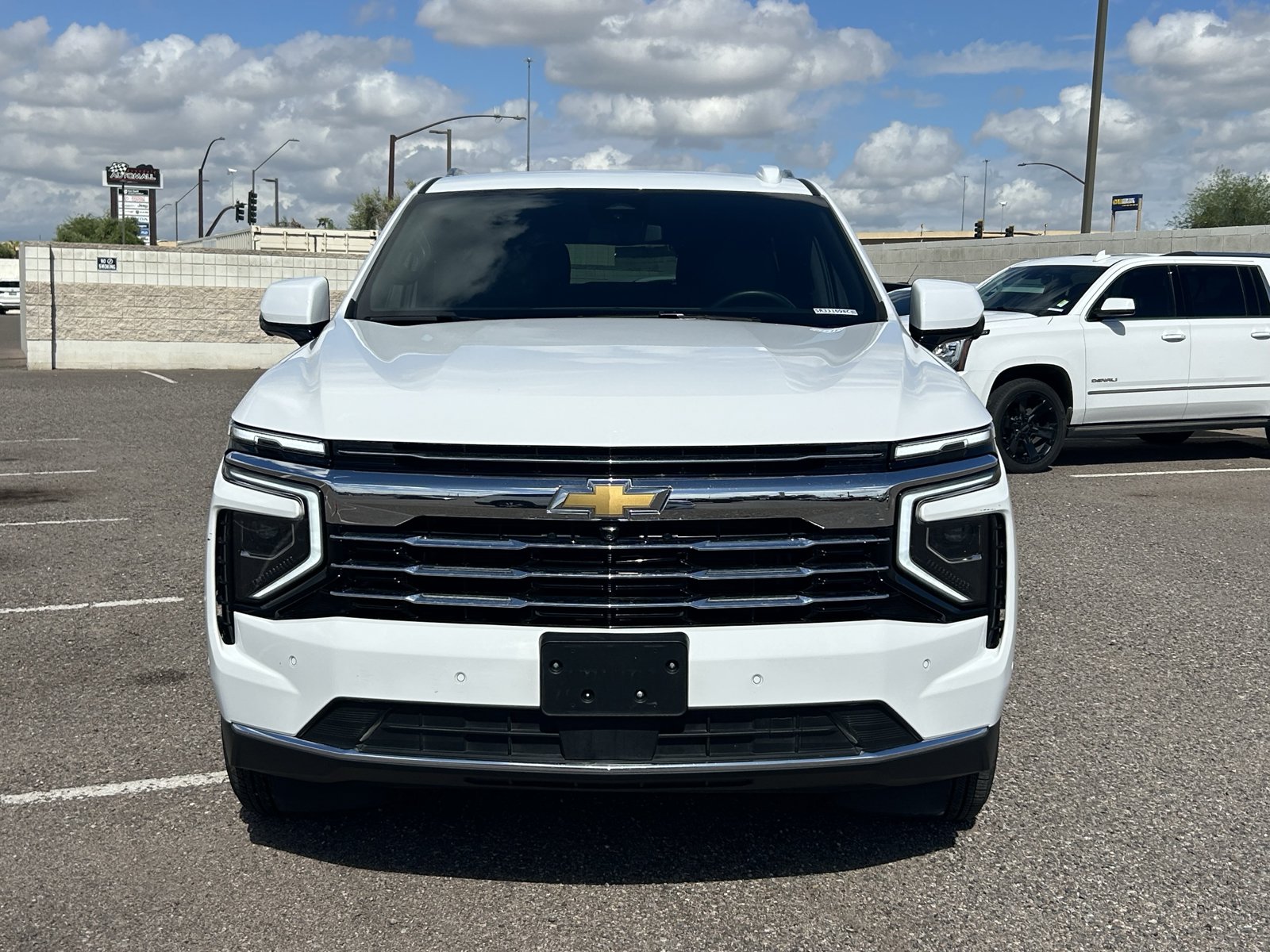 Used 2025 Chevrolet Tahoe LT AWD/4WD image 7