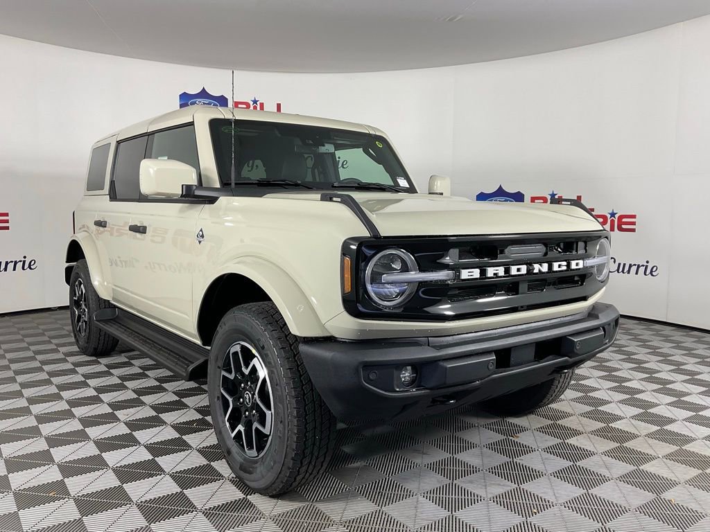 New 2026 Ford Bronco Outer Banks AWD/4WD image 1