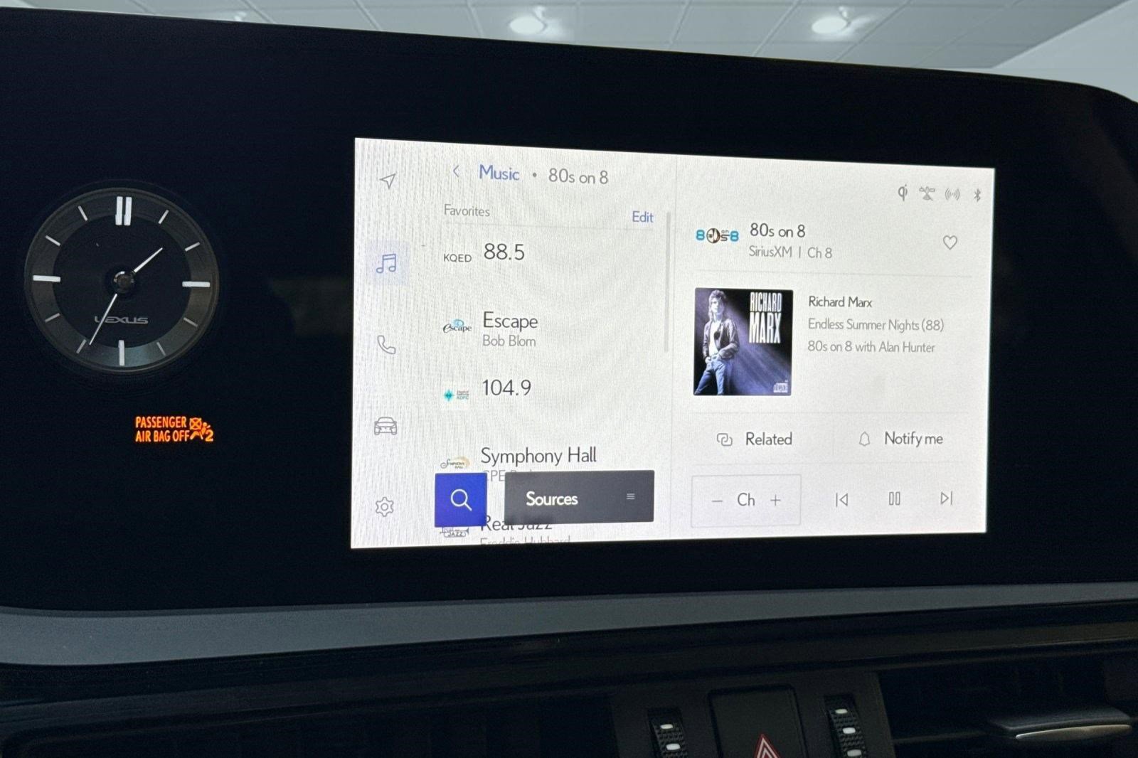 Used 2024 Lexus ES 300h w/ Premium Package image 22