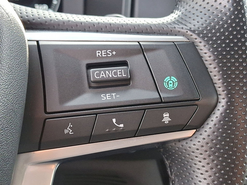 Used 2024 Mitsubishi Outlander SEL AWD/4WD image 24