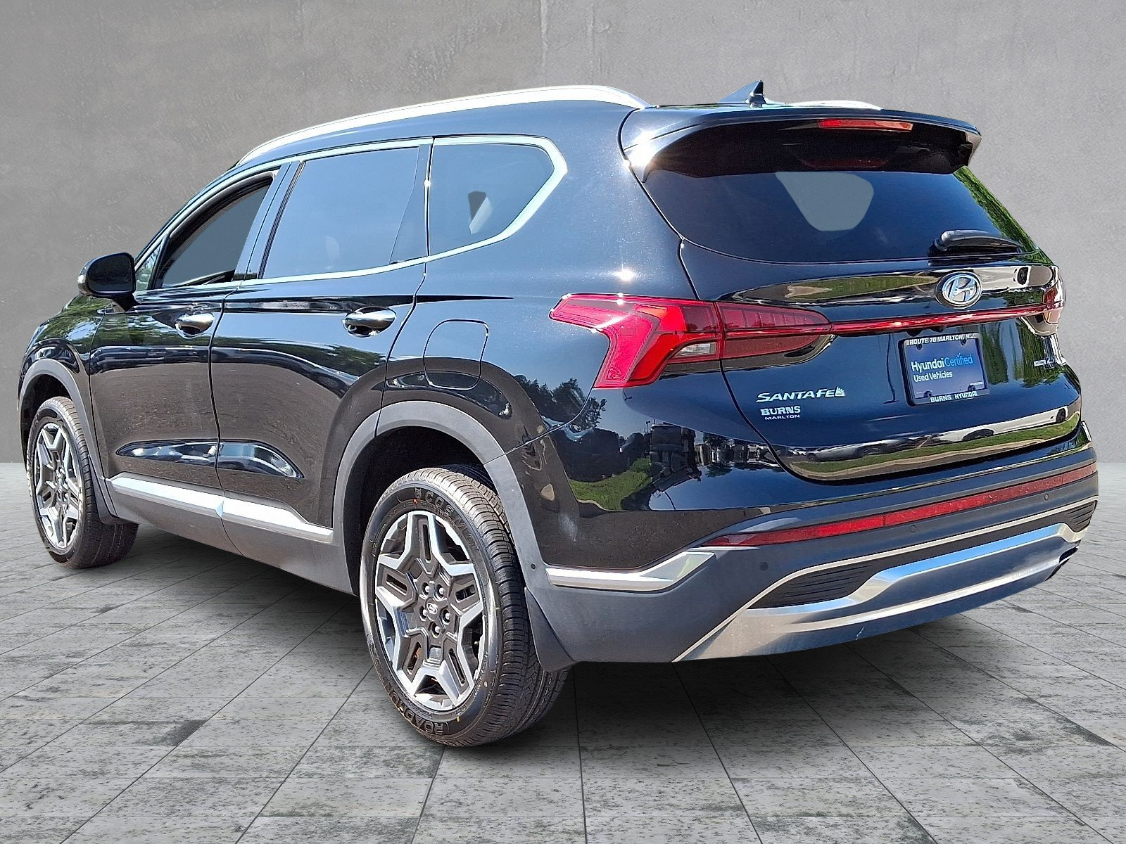 Certified 2023 Hyundai Santa Fe Limited AWD/4WD image 6