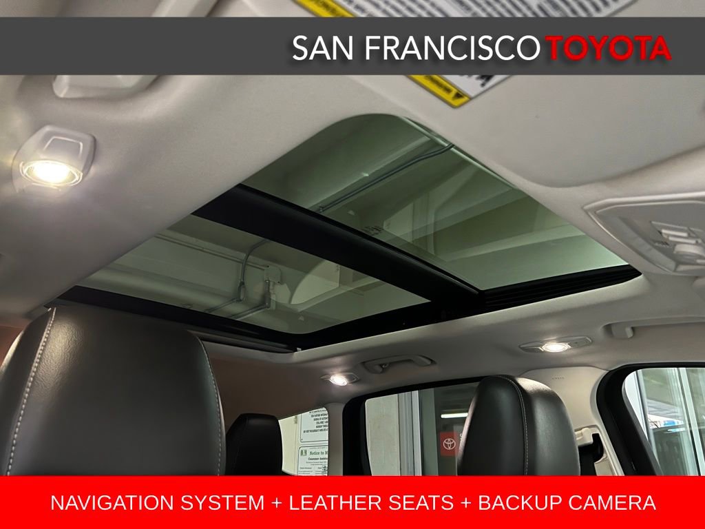 Used 2014 Ford Escape Titanium w/ Equipment Group 401A image 22