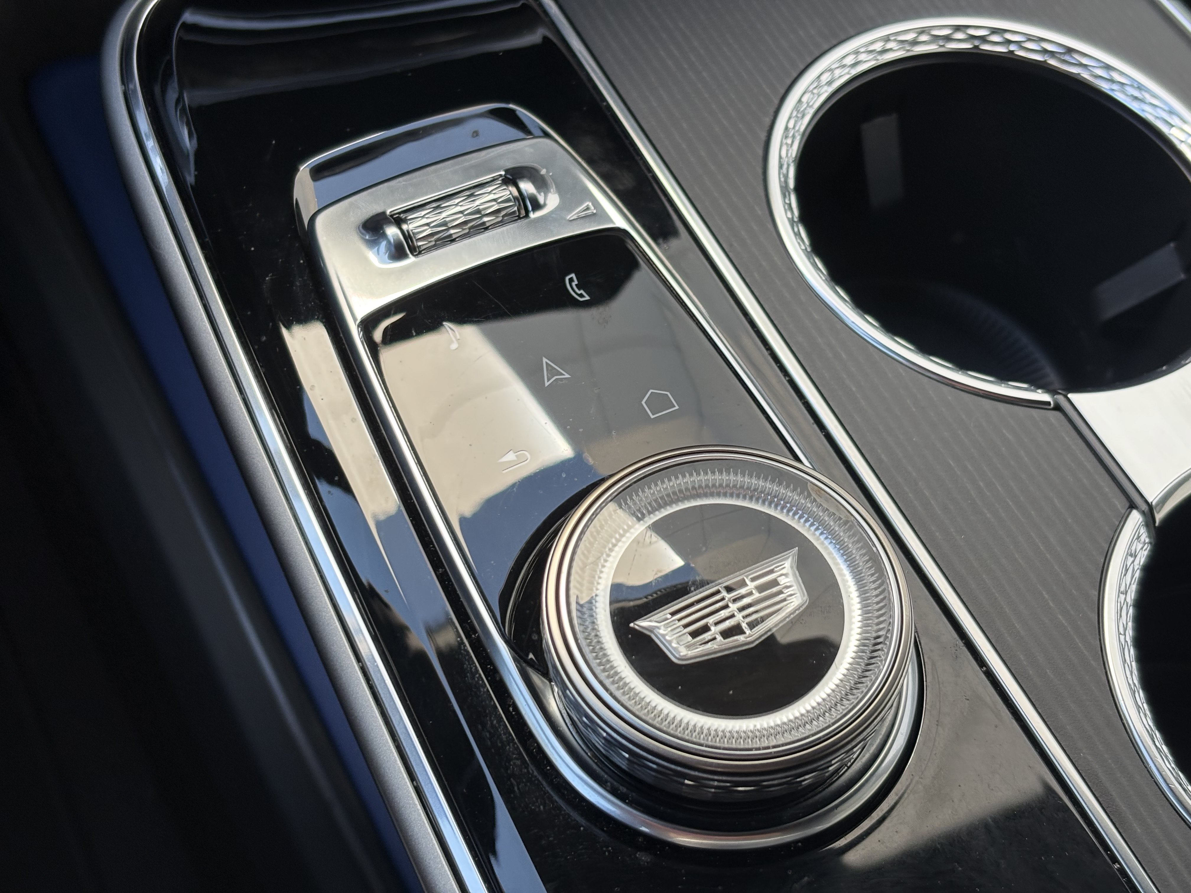 Certified 2024 Cadillac Lyriq Luxury RWD image 30