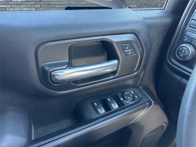 Used 2023 Chevrolet Silverado 2500 Custom w/ Custom Value Package image 17