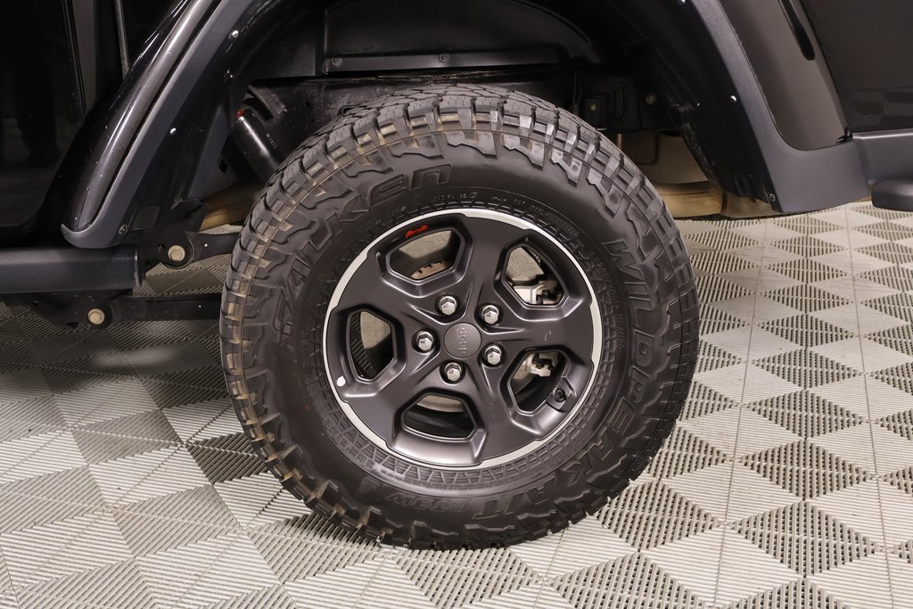 Used 2023 Jeep Gladiator Rubicon w/ Cold Weather Group image 20
