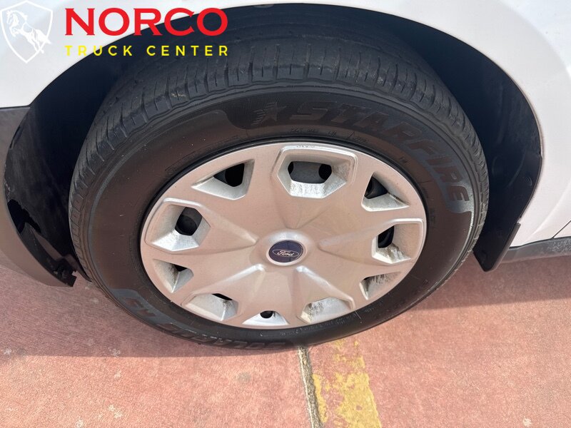 Used 2015 Ford Transit Connect XL FWD image 14