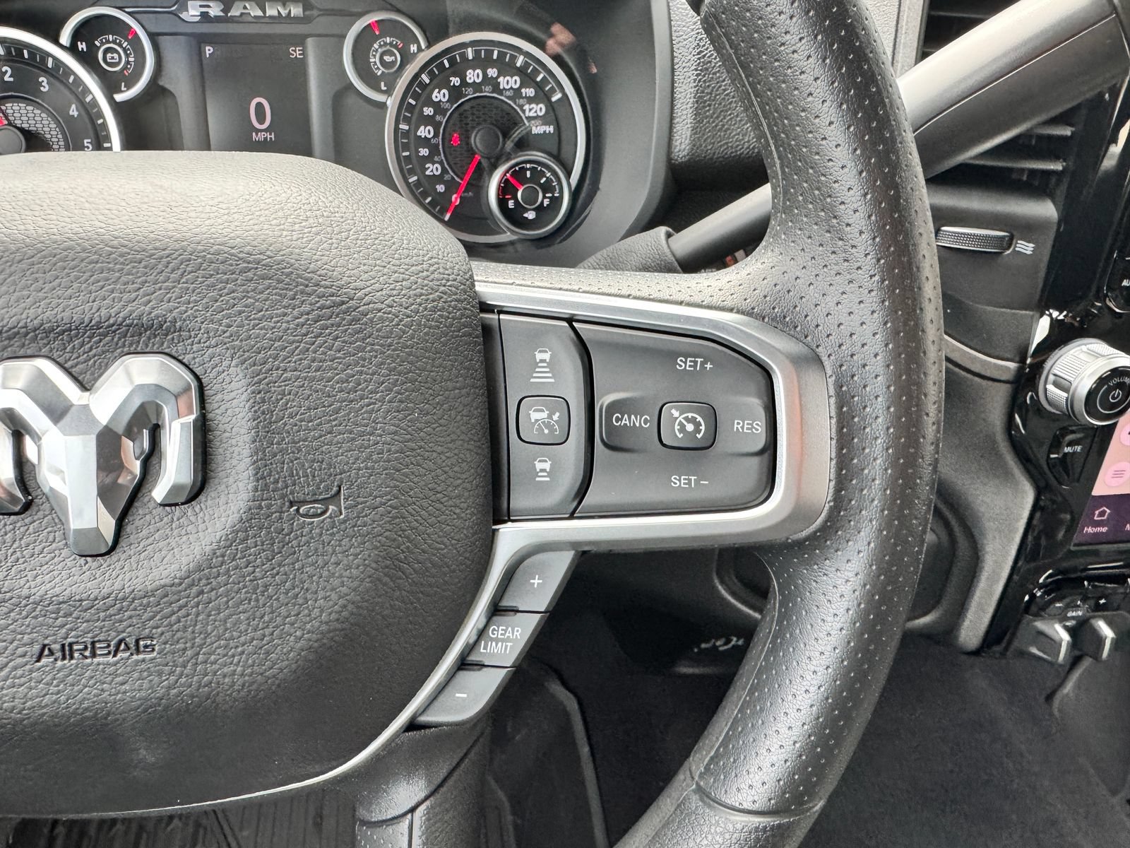 New 2026 RAM 2500 Tradesman AWD/4WD image 17