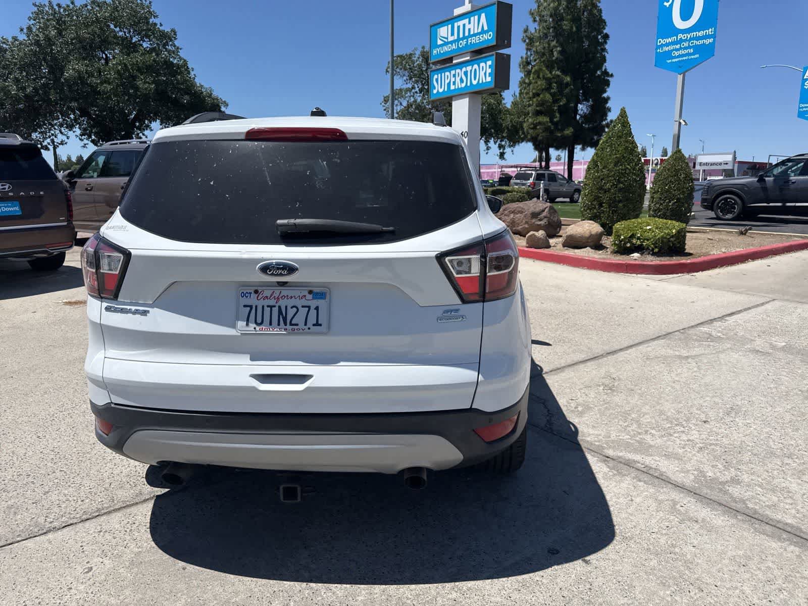 Used 2017 Ford Escape SE w/ Equipment Group 201A FWD image 6