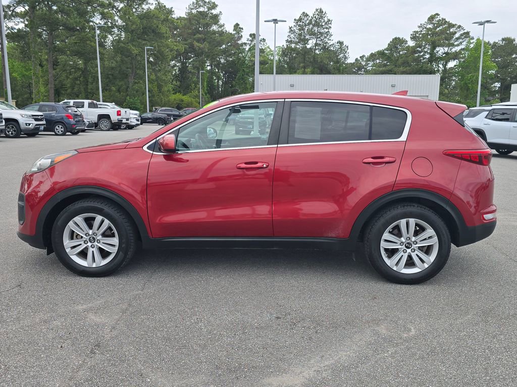 Used 2017 Kia Sportage LX FWD video 2