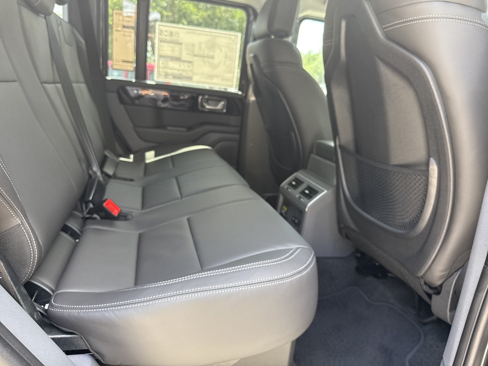 New 2026 INEOS Grenadier Station Wagon AWD/4WD image 32