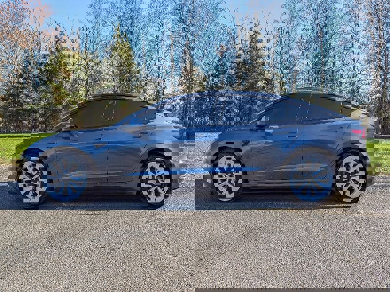 Used 2022 Tesla Model 3 Long Range image 9