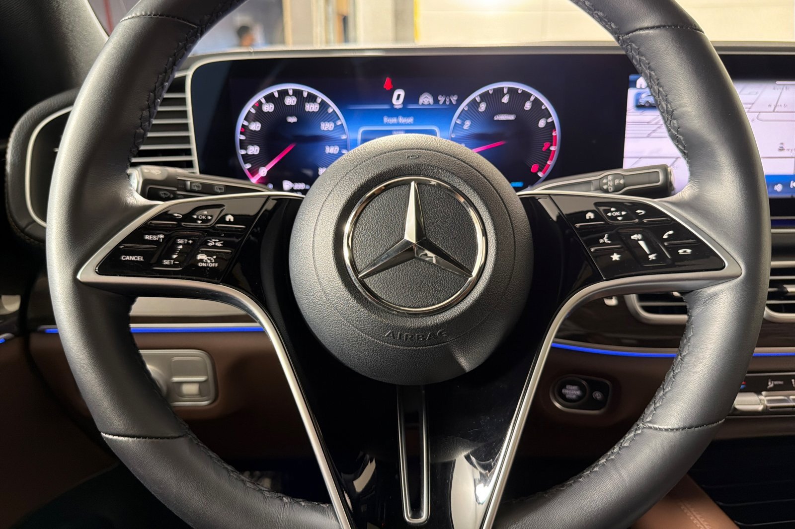 Used 2026 Mercedes-Benz GLS 450 4MATIC image 24