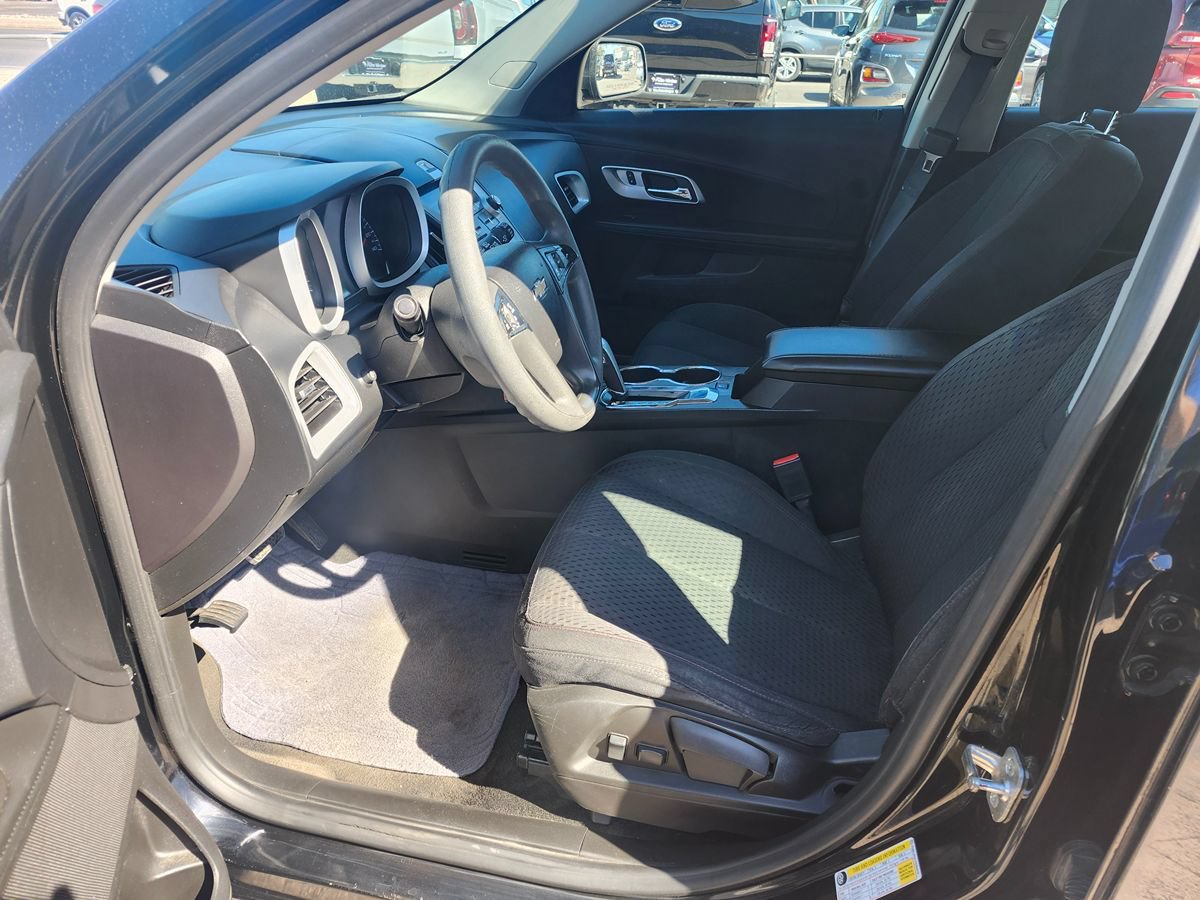 Used 2015 Chevrolet Equinox LS FWD image 13