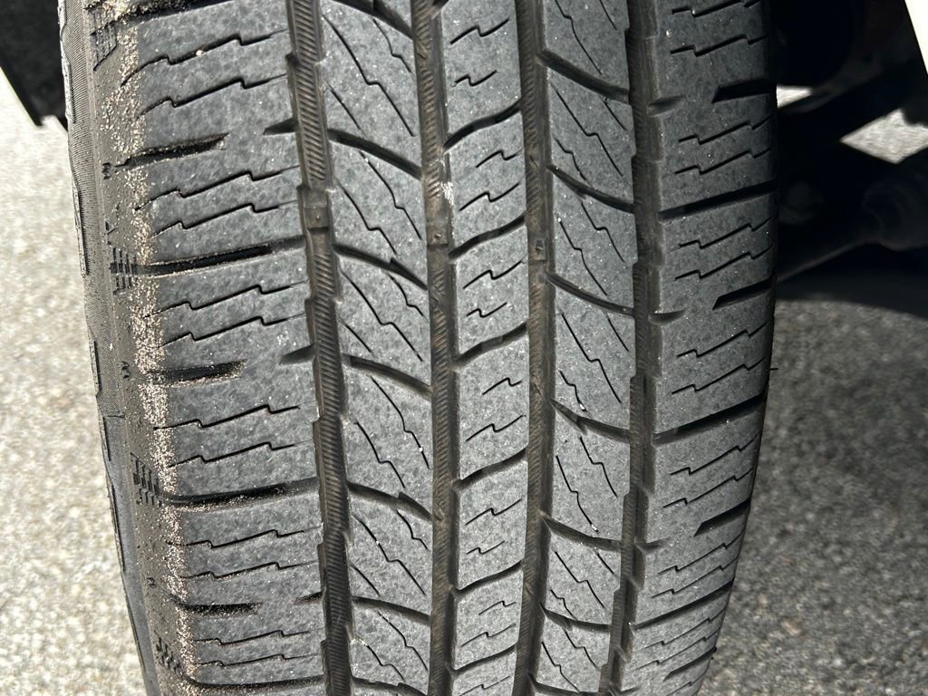 Used 2023 Chevrolet Equinox LT image 45