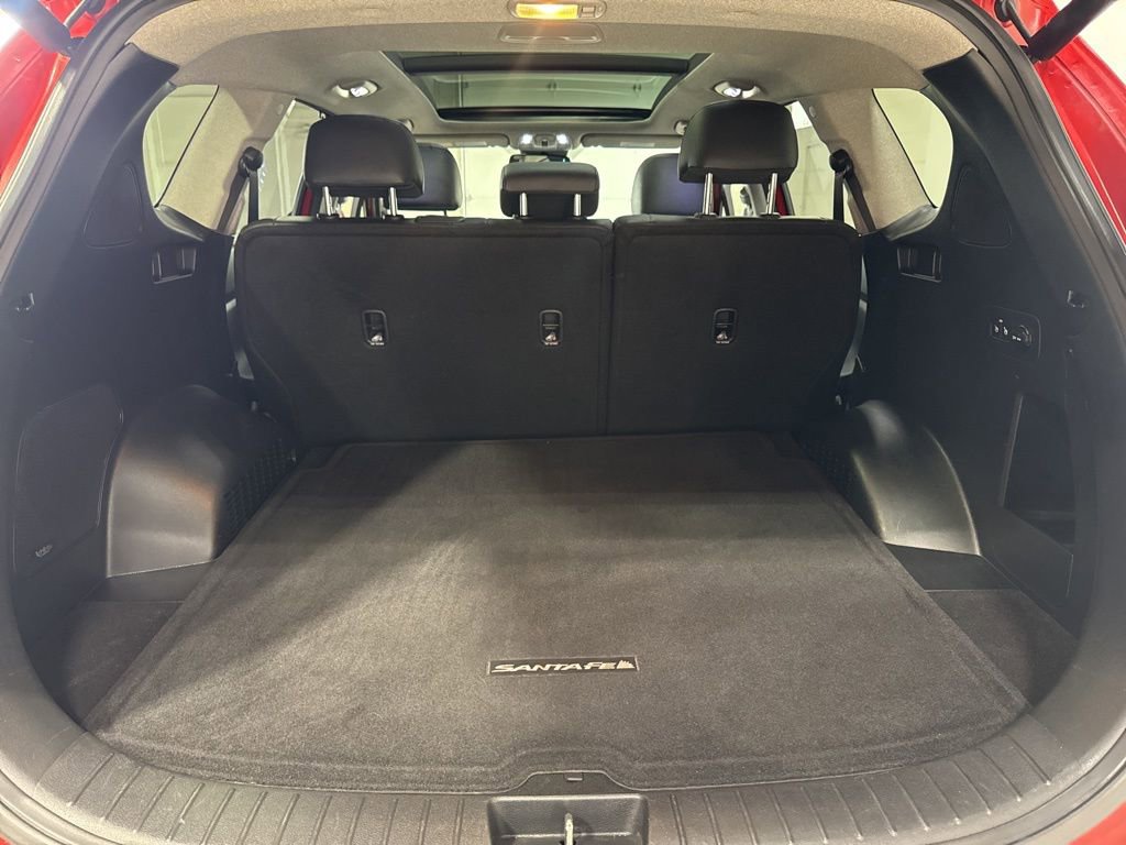 Used 2019 Hyundai Santa Fe AWD w/ Cargo Package image 38