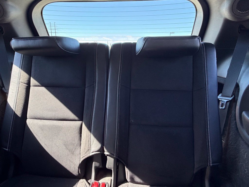 Used 2018 Dodge Durango SRT w/ Technology Group AWD/4WD image 15