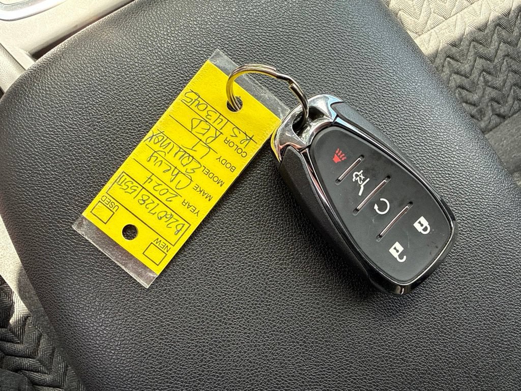 Used 2024 Chevrolet Equinox LT AWD/4WD image 37