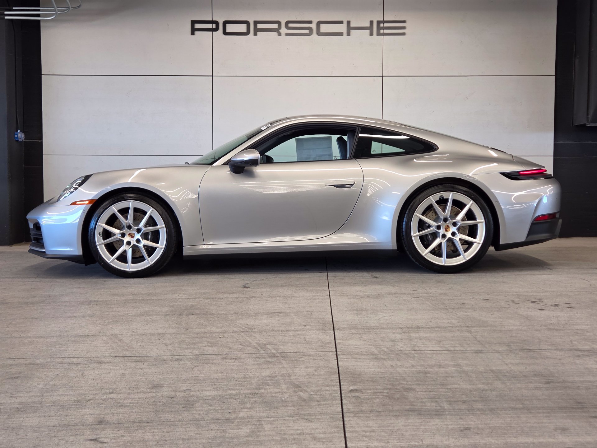 New 2026 Porsche 911 Carrera RWD image 2
