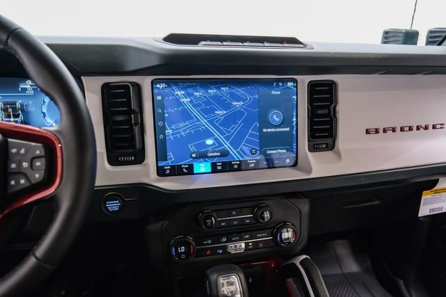 Used 2025 Ford Bronco Heritage Edition AWD/4WD image 66
