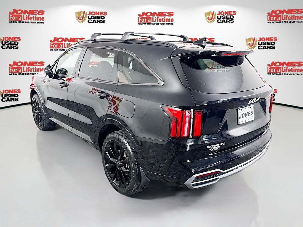 Certified 2023 Kia Sorento SX AWD/4WD image 2