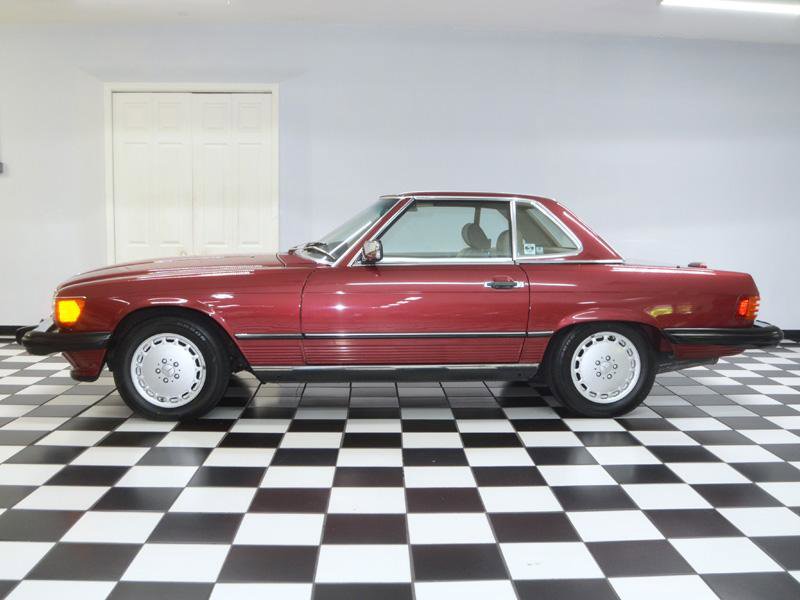 Used 1989 Mercedes-Benz 560 SL image 6