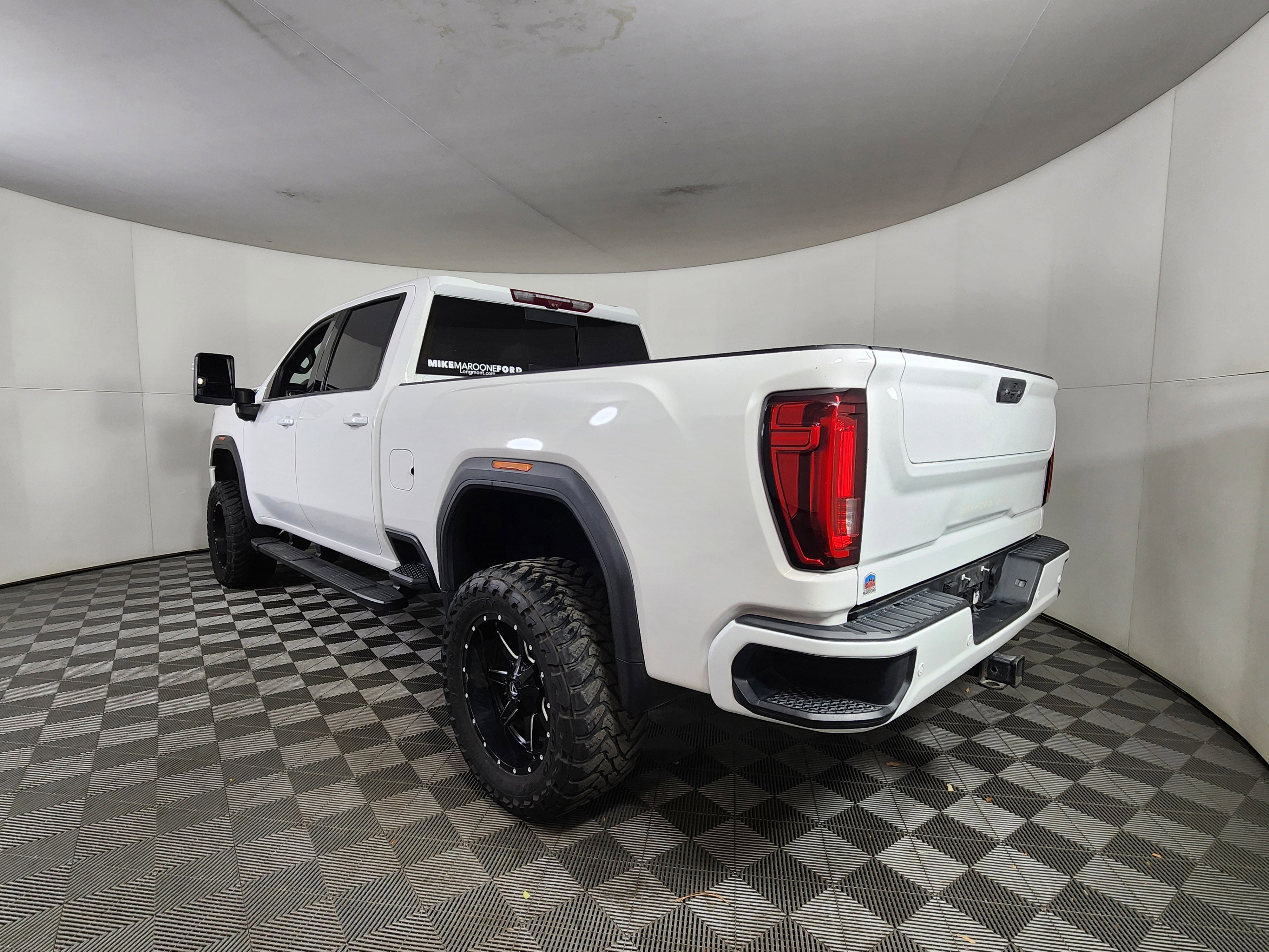 Used 2020 GMC Sierra 2500 AT4 w/ AT4 Premium Package image 5