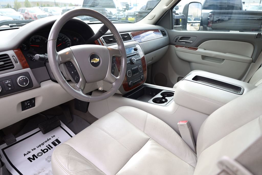 Used 2014 Chevrolet Silverado 3500 LTZ w/ LTZ Plus Package AWD/4WD image 12