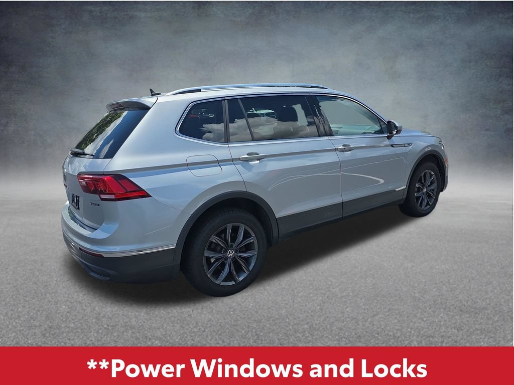 Used 2023 Volkswagen Tiguan SE AWD/4WD image 5