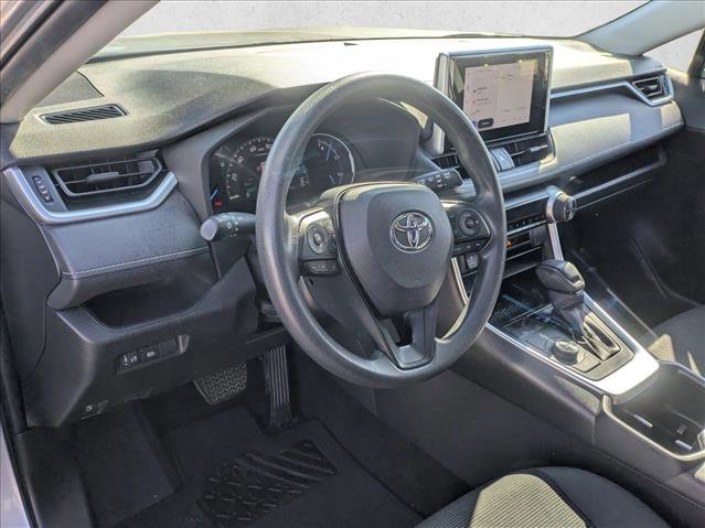 Used 2023 Toyota RAV4 LE image 9