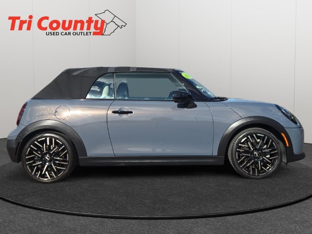 Used 2025 MINI Cooper S FWD image 9