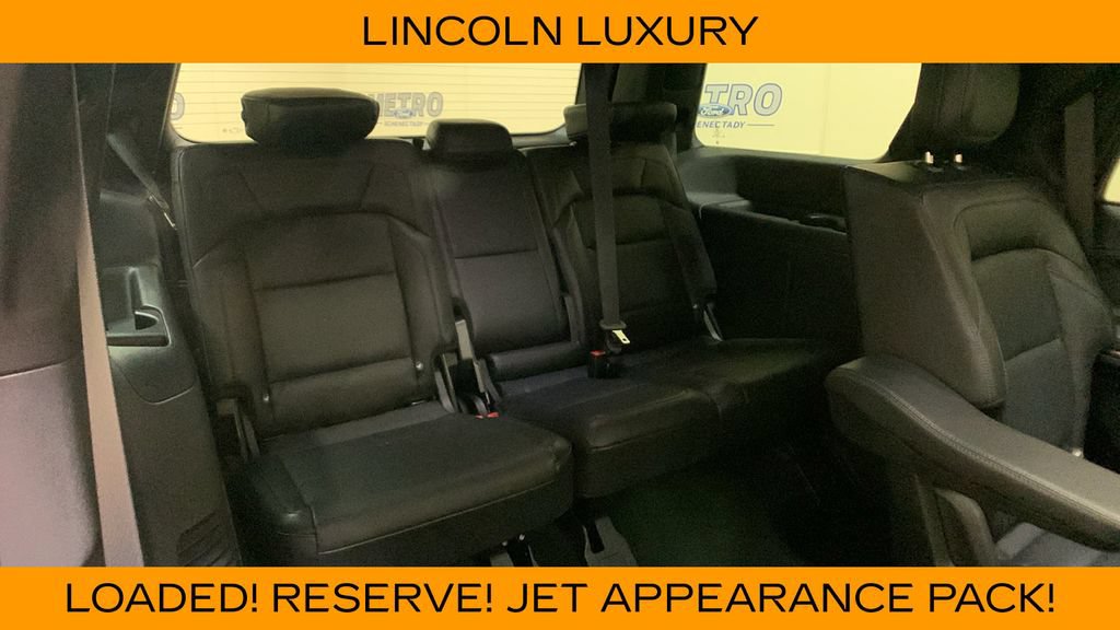 Used 2025 Lincoln Navigator Reserve w/ Jet Appearance Package AWD/4WD image 16