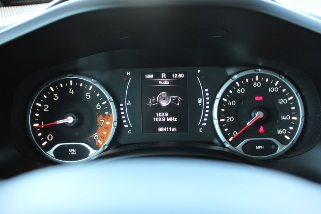 Used 2018 Jeep Renegade Sport w/ Power & Air Group image 28