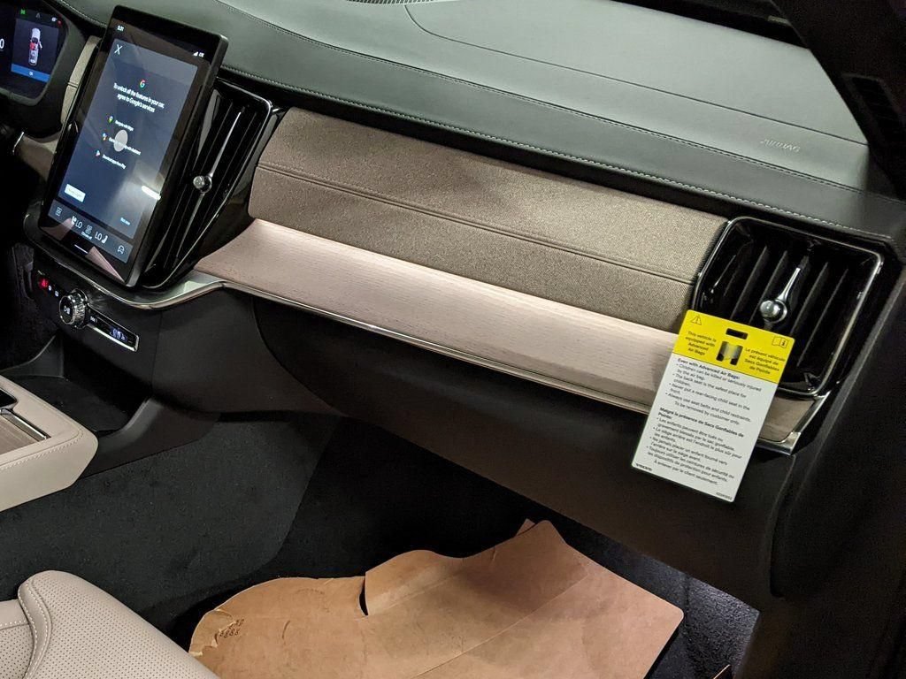 New 2026 Volvo XC90 T8 Ultra w/ Protection Package Premier AWD/4WD image 20