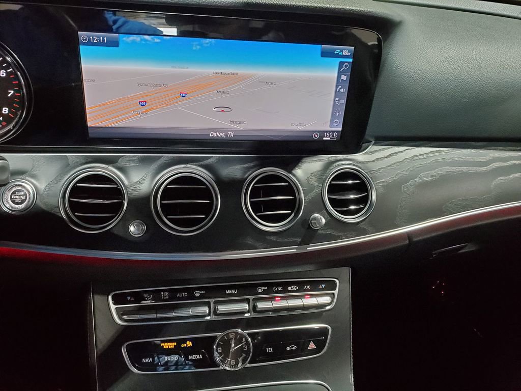 Used 2019 Mercedes-Benz E 300 image 29