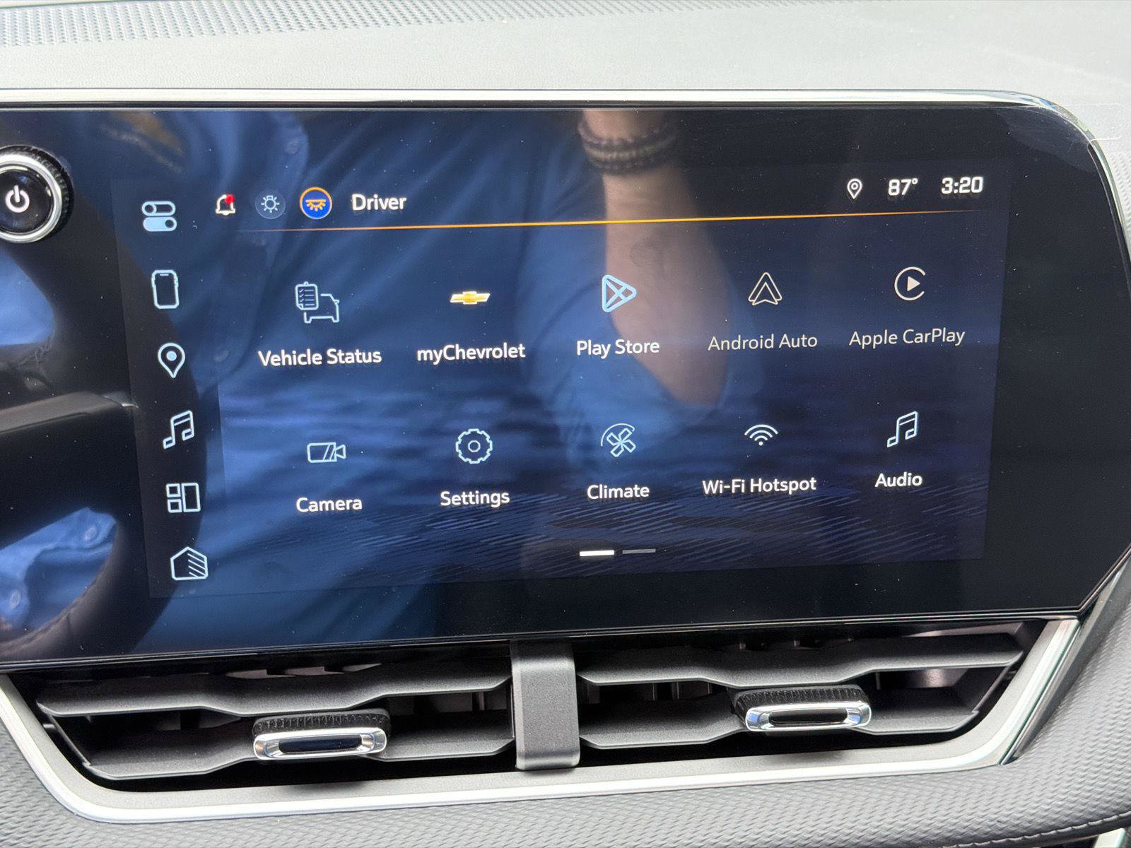 Used 2027 Chevrolet Equinox LT w/ Convenience Package II AWD/4WD image 26