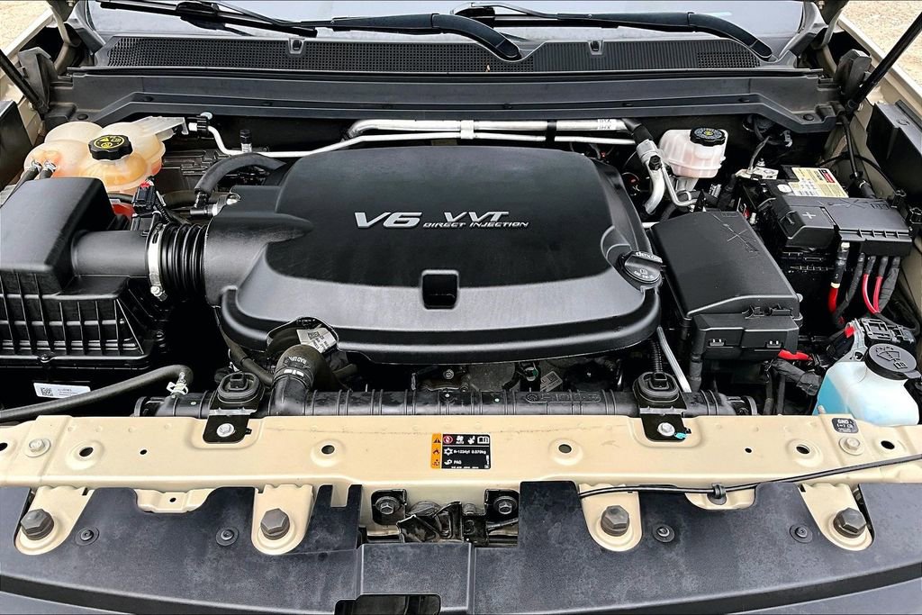 Used 2022 Chevrolet Colorado Z71 w/ Safety Package image 10