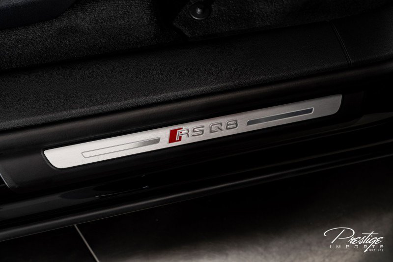 Used 2025 Audi RS Q8 performance image 44