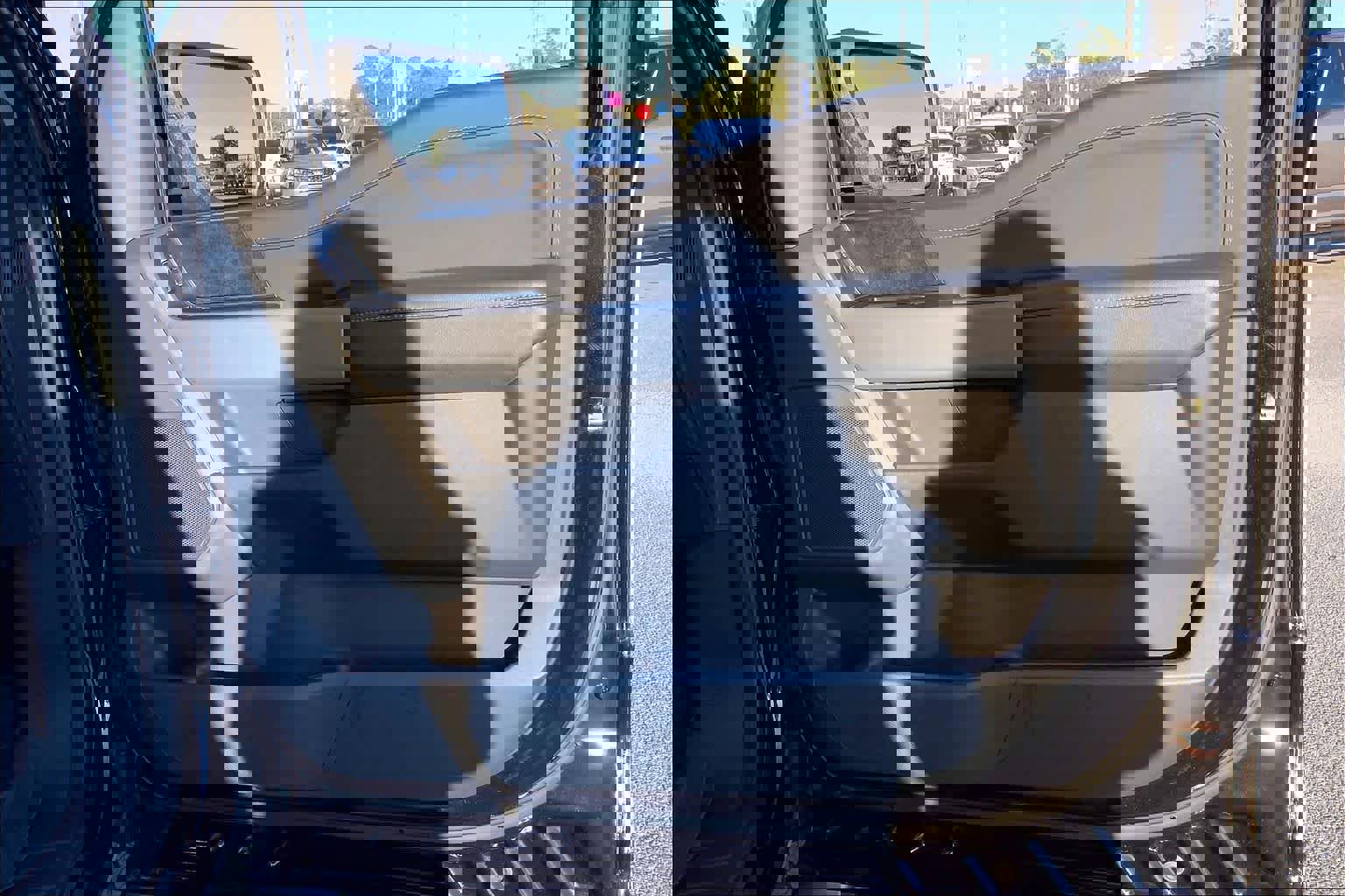 Certified 2023 Ford F150 Lariat image 23