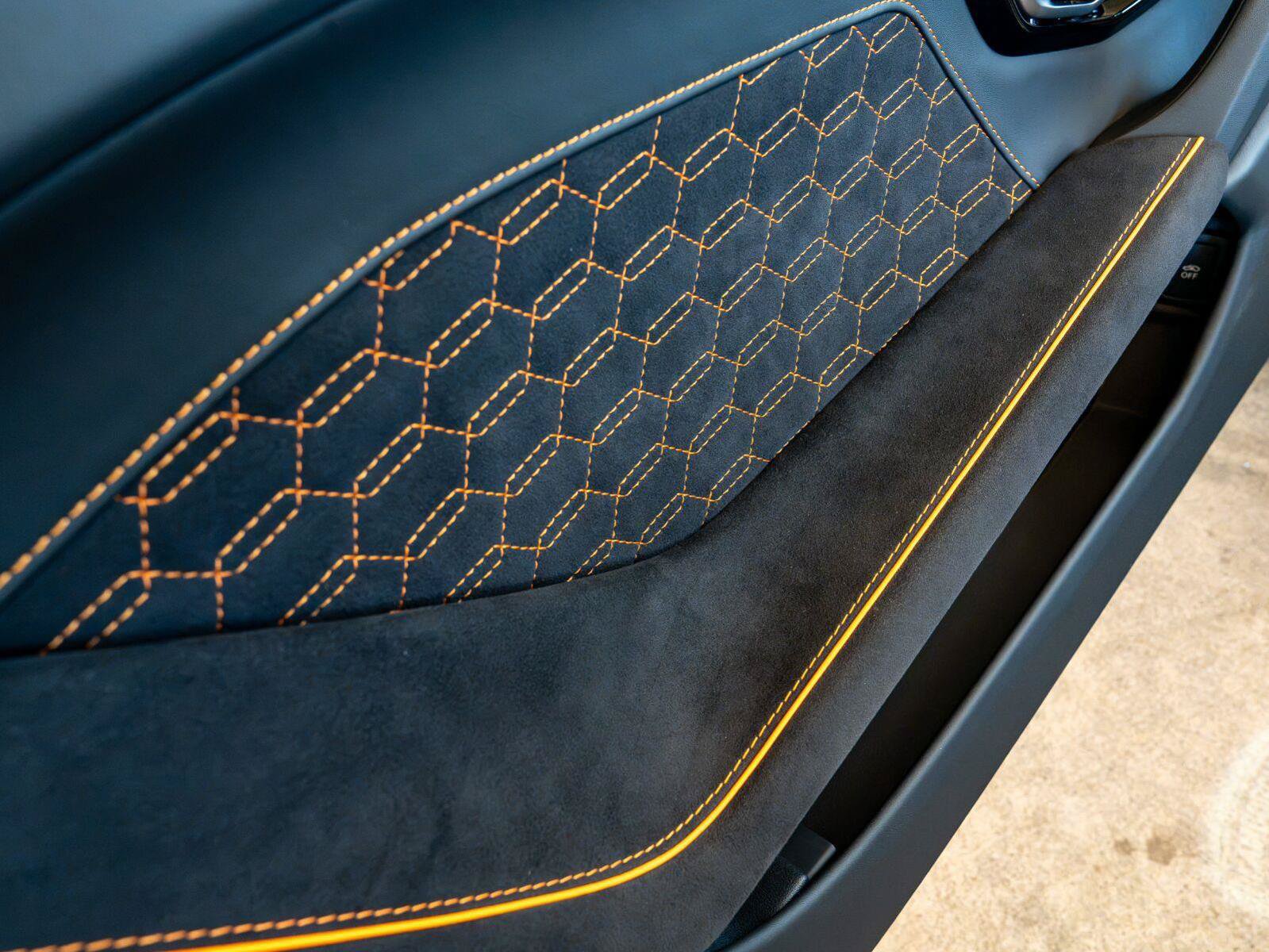 Used 2023 Lamborghini Huracan EVO RWD image 33