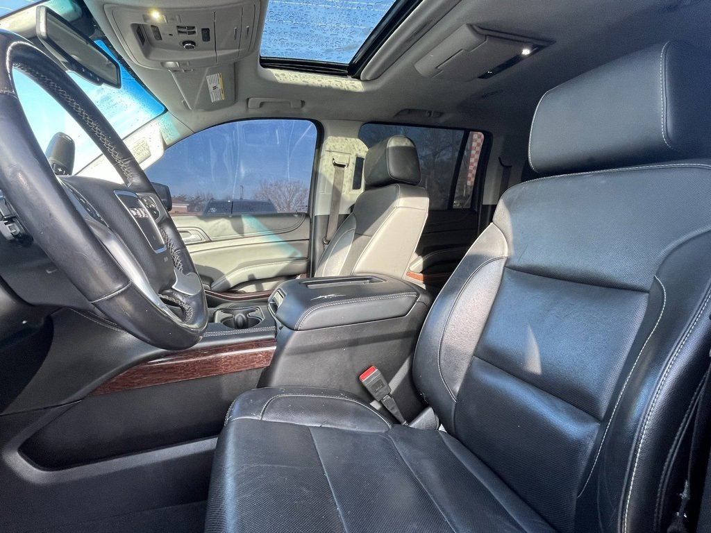 Used 2020 GMC Yukon XL SLT w/ Open Road Package image 19