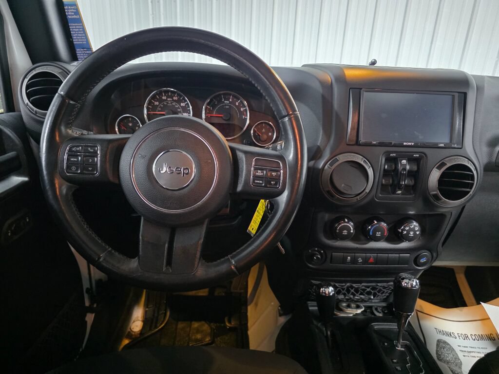 Used 2016 Jeep Wrangler Unlimited Sport AWD/4WD image 9