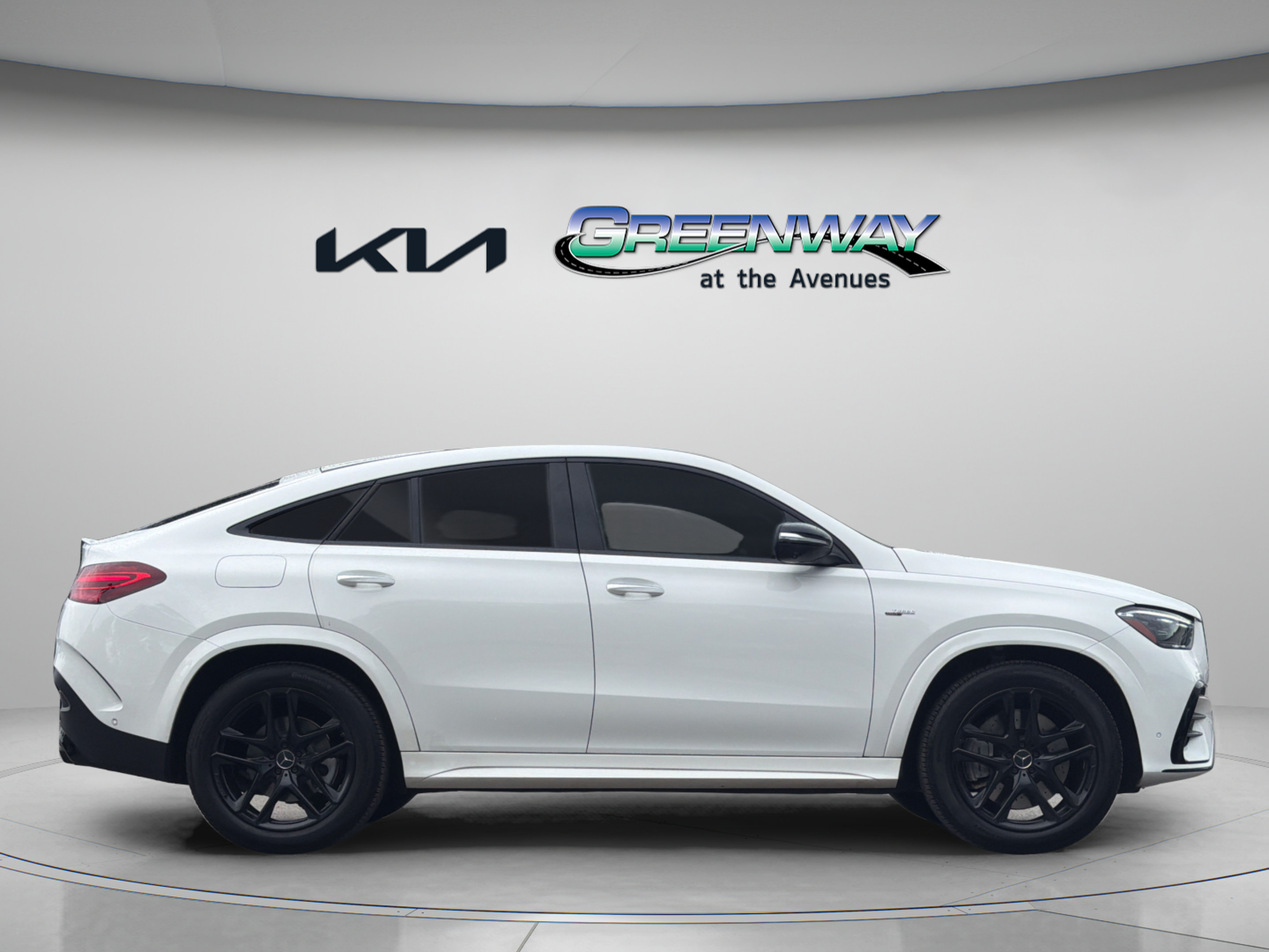 Used 2025 Mercedes-Benz GLE 53 AMG 4MATIC Coupe image 7