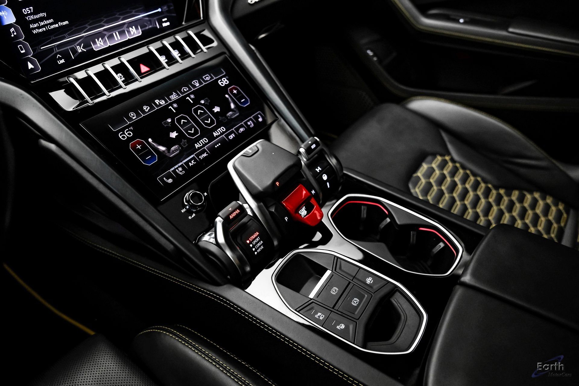 Used 2021 Lamborghini Urus image 66