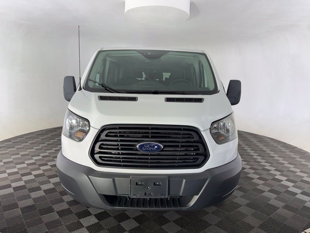 Used 2018 Ford Transit 150 XL RWD image 2